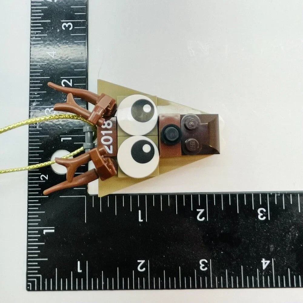 LEGO Christmas Ornament 2018 Reindeer Head 28 Pieces By 2005 Lego Group Read! - Picture 7 of 12